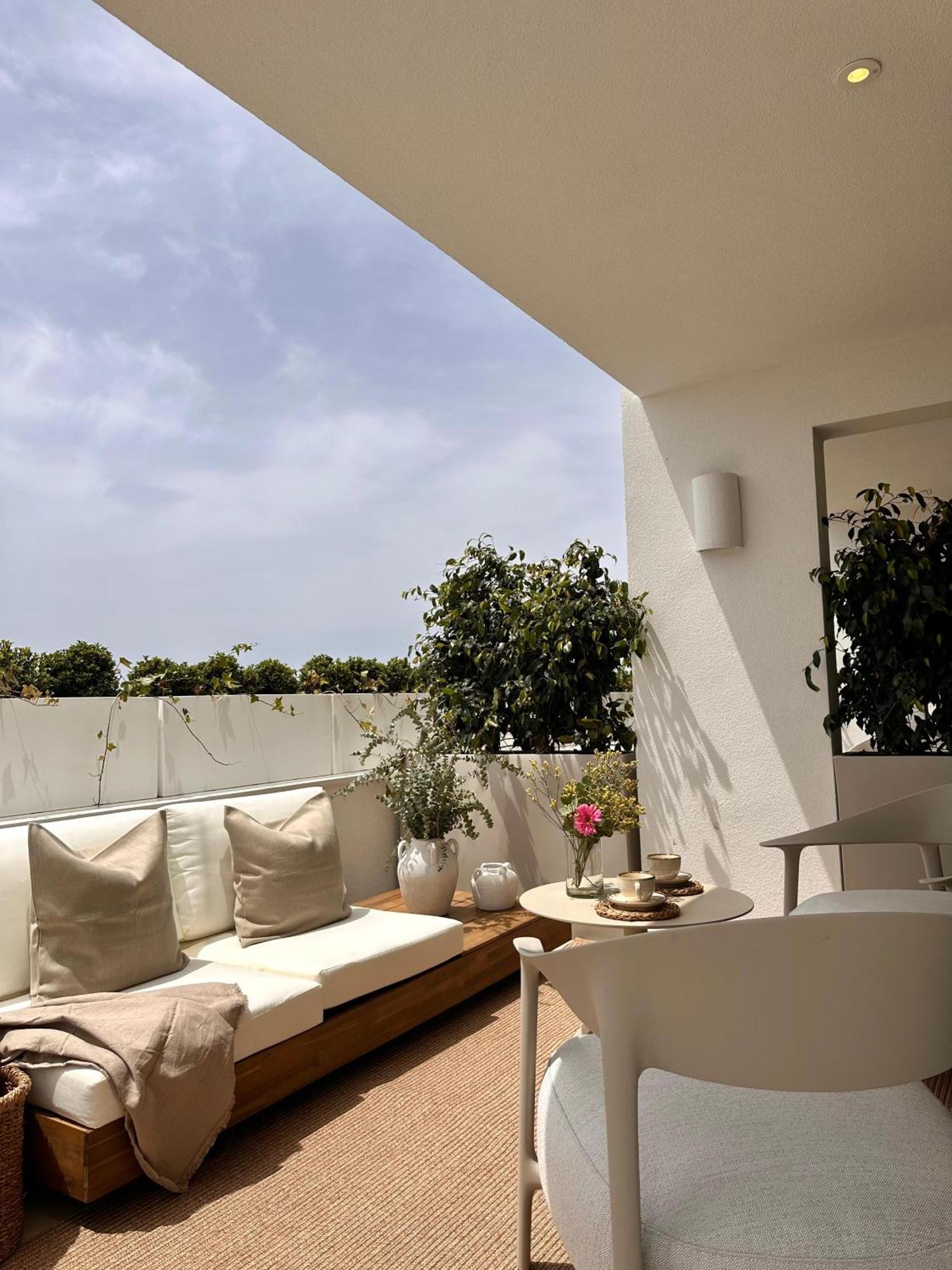 Apartamentos Azul Castelldefels Eksteriør billede